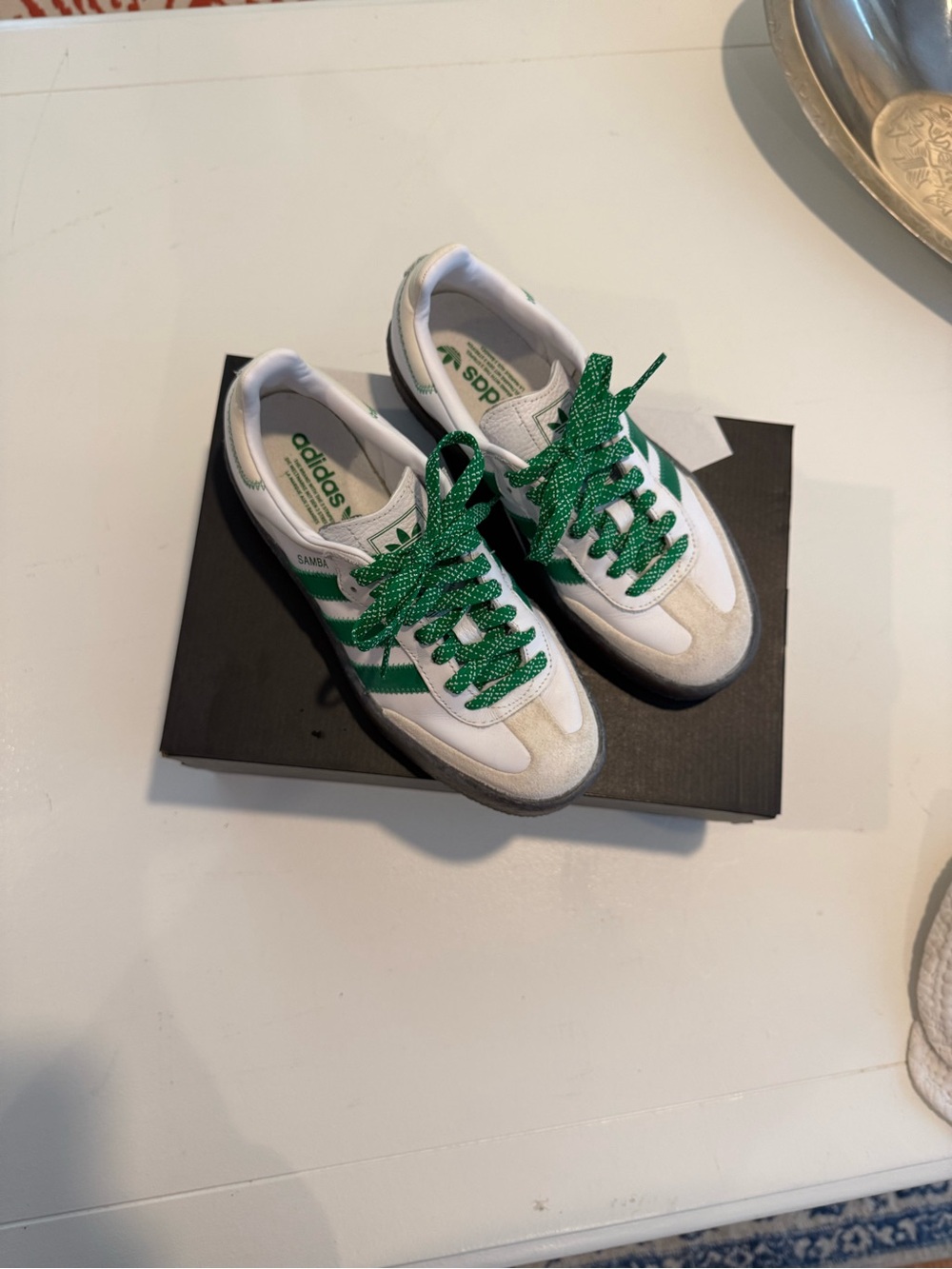 adidas Samba White Sneakers with Green Stripes and Laces 8 - Picture 3 of 9